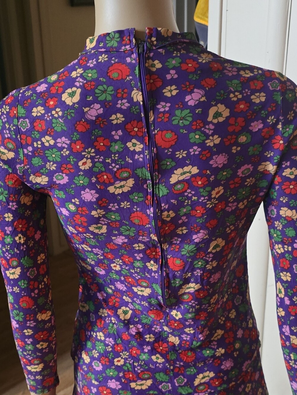 Vintage 1960's Purple Floral Long-Sleeve 2 Piece Playware - Picture 5 of 6